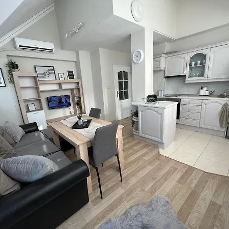 Apartment център